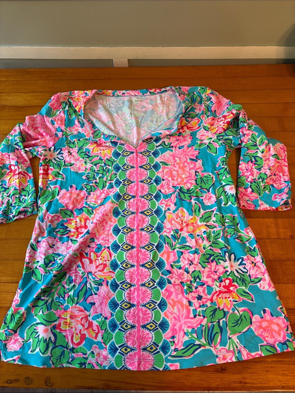 Lilly Pulitzer Pink & Teal Floral V-Neck Tunic